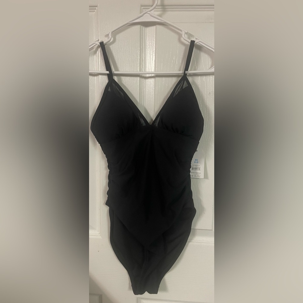 Time and‎ Tru Black One Piece Swimsuit Women’s XS 0-2 NWT Mesh Insert